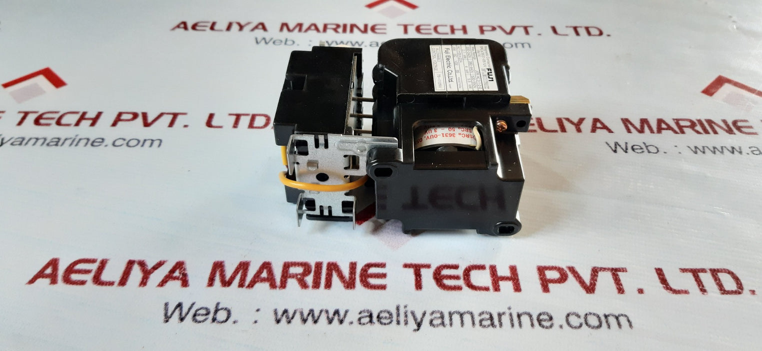 Fuji electric srca 3631-05/uv (4a 1b) magnetic contactor jem ac 3.1.2-0