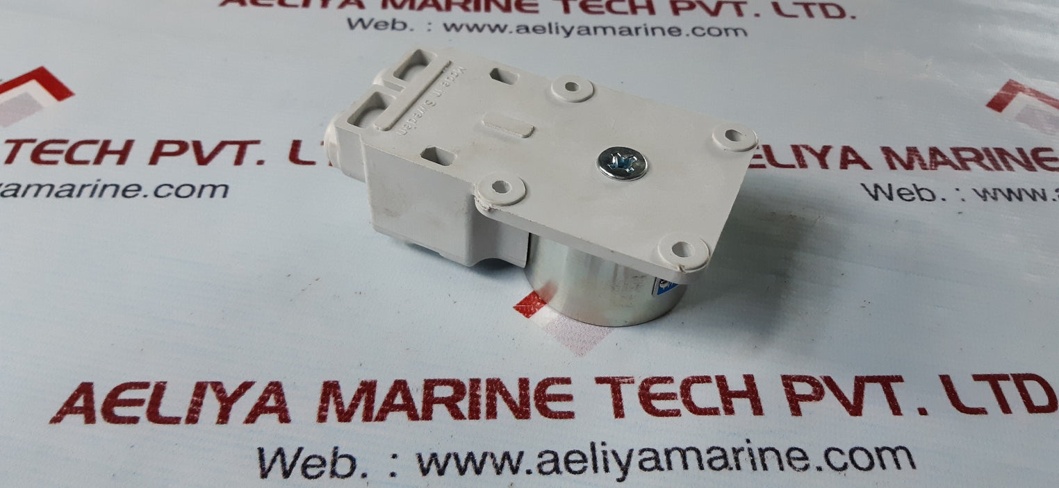 Elomek gpt marine door holder magnet 12v
