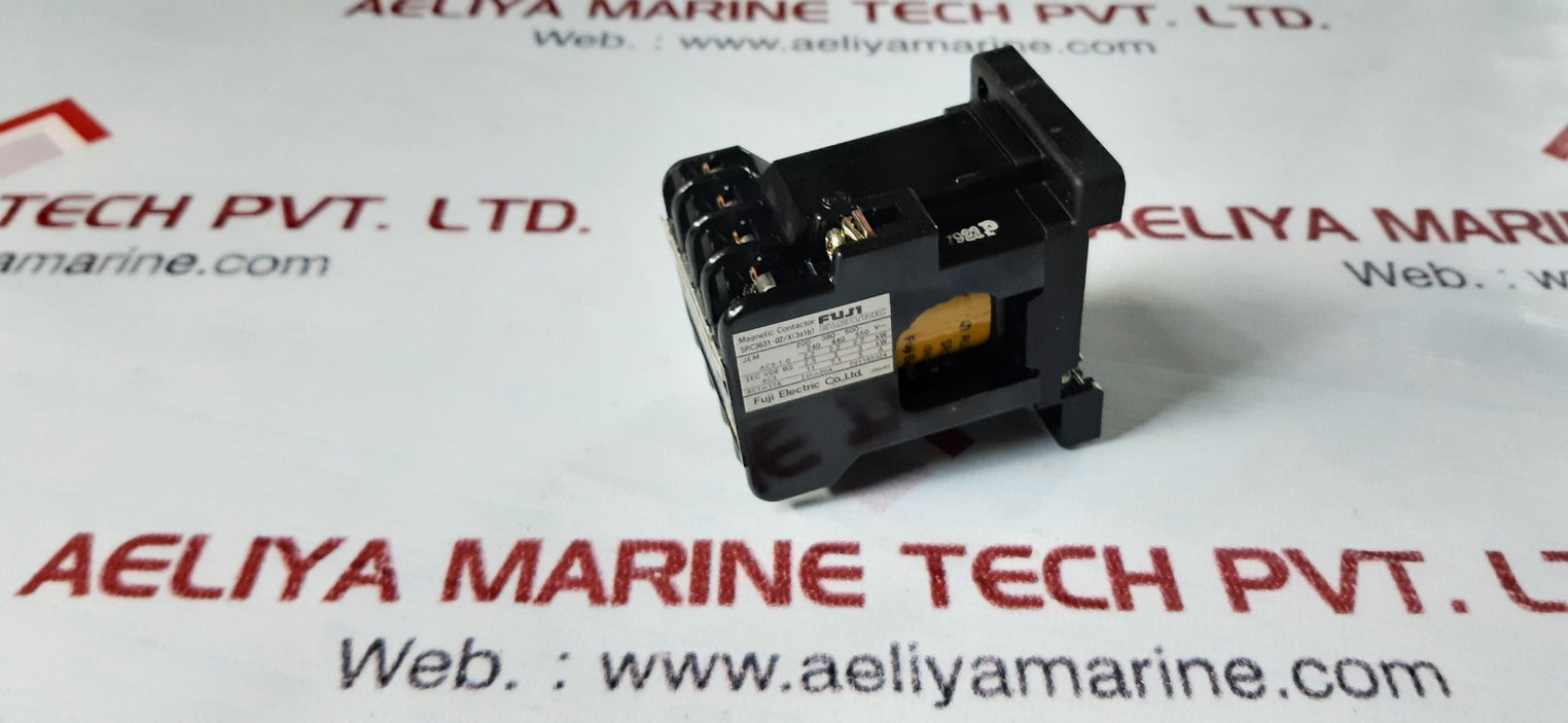 Fuji electric src3631-02/x(3a1b) magnetic contactor 200/220v 50/60hz