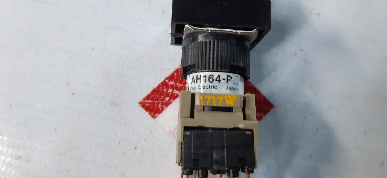 Lot of 4x fuji electric ah164-p command switch 250v 5a