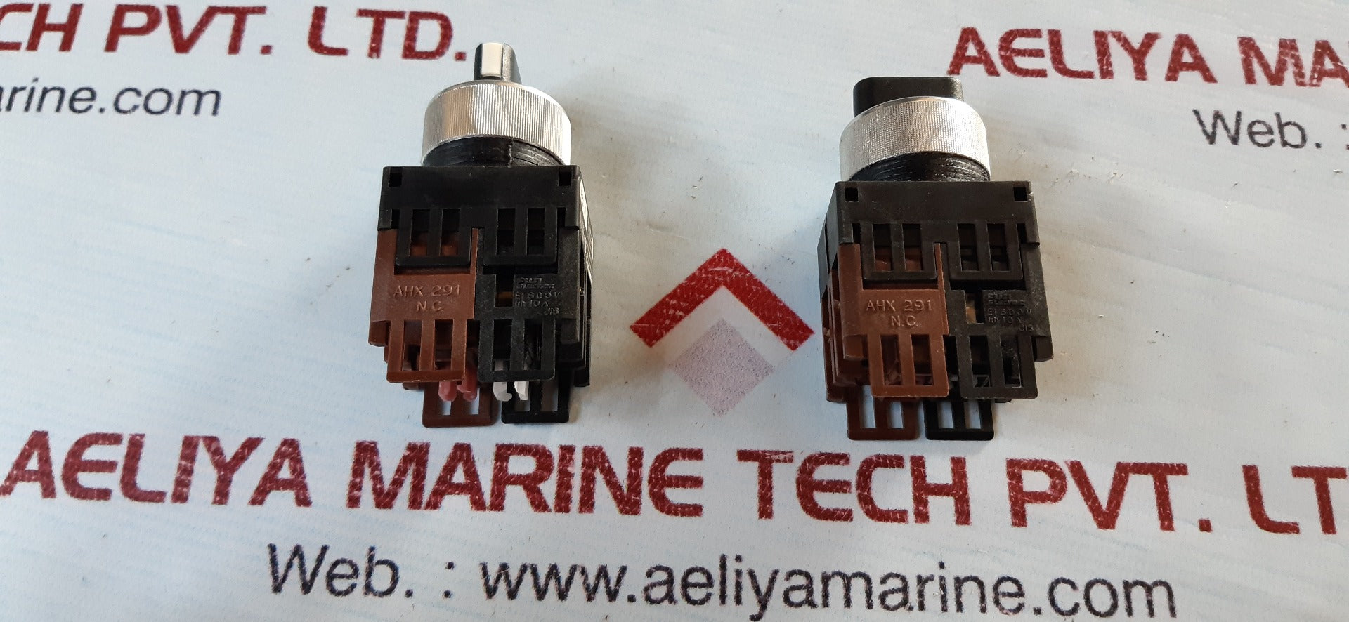 Fuji electric ah22-p2 command switch