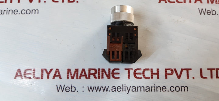 Fuji electric ah22-f command switch