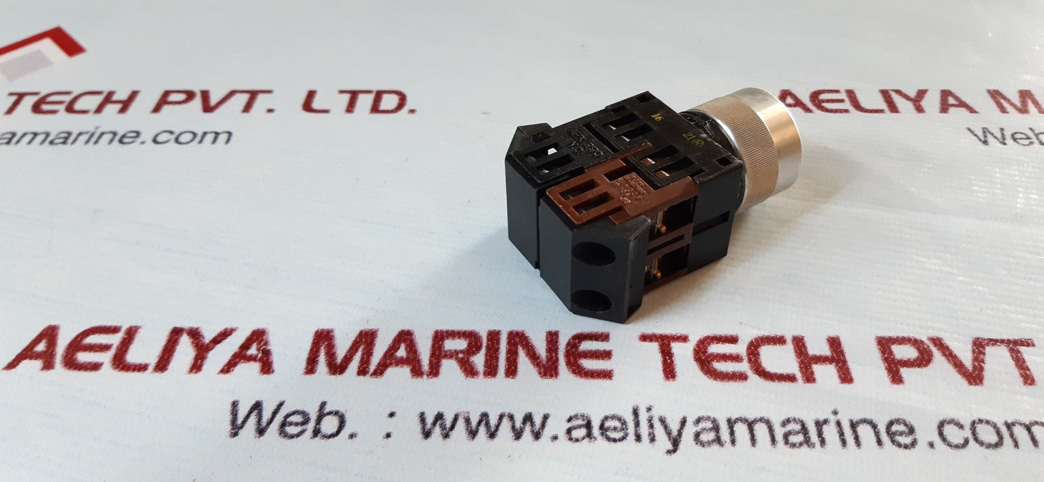 Fuji electric ah22-f command switch