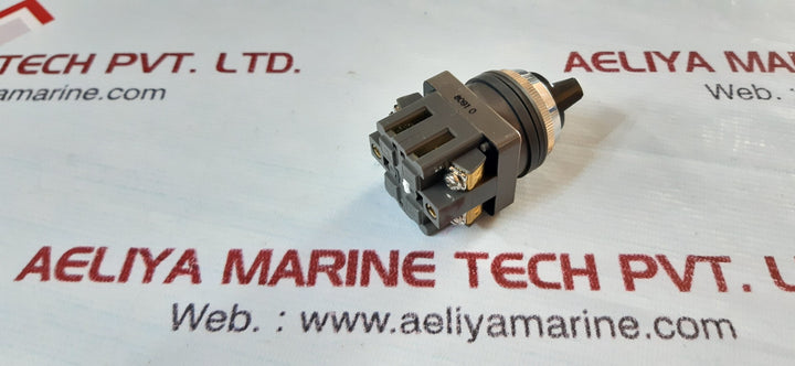 Idec izumi asn37s selector switch