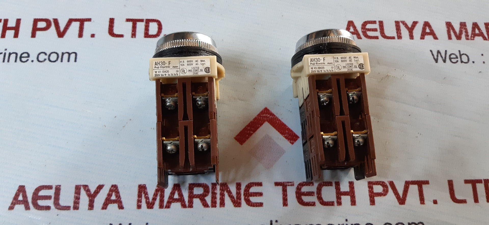 Lot of 3x fuji electric ah30-f command switch