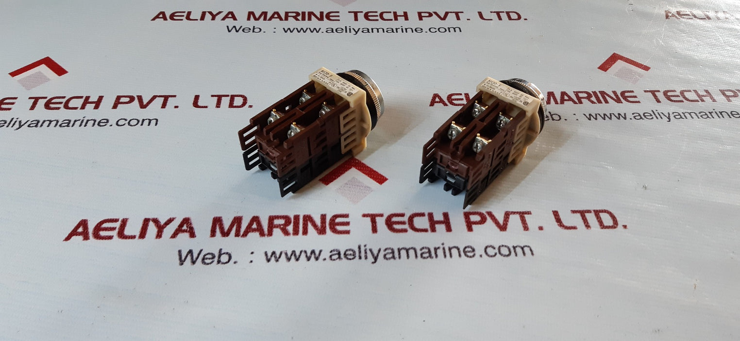 Lot of 3x fuji electric ah30-f command switch