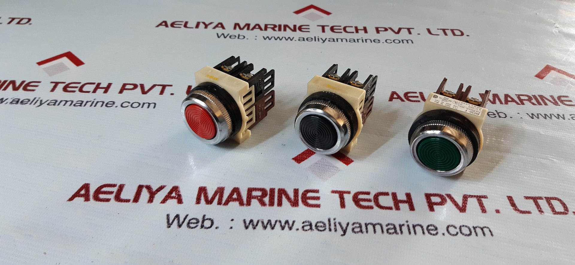 Fuji electric ah30-f push button command switch – Aeliya Marine Tech®