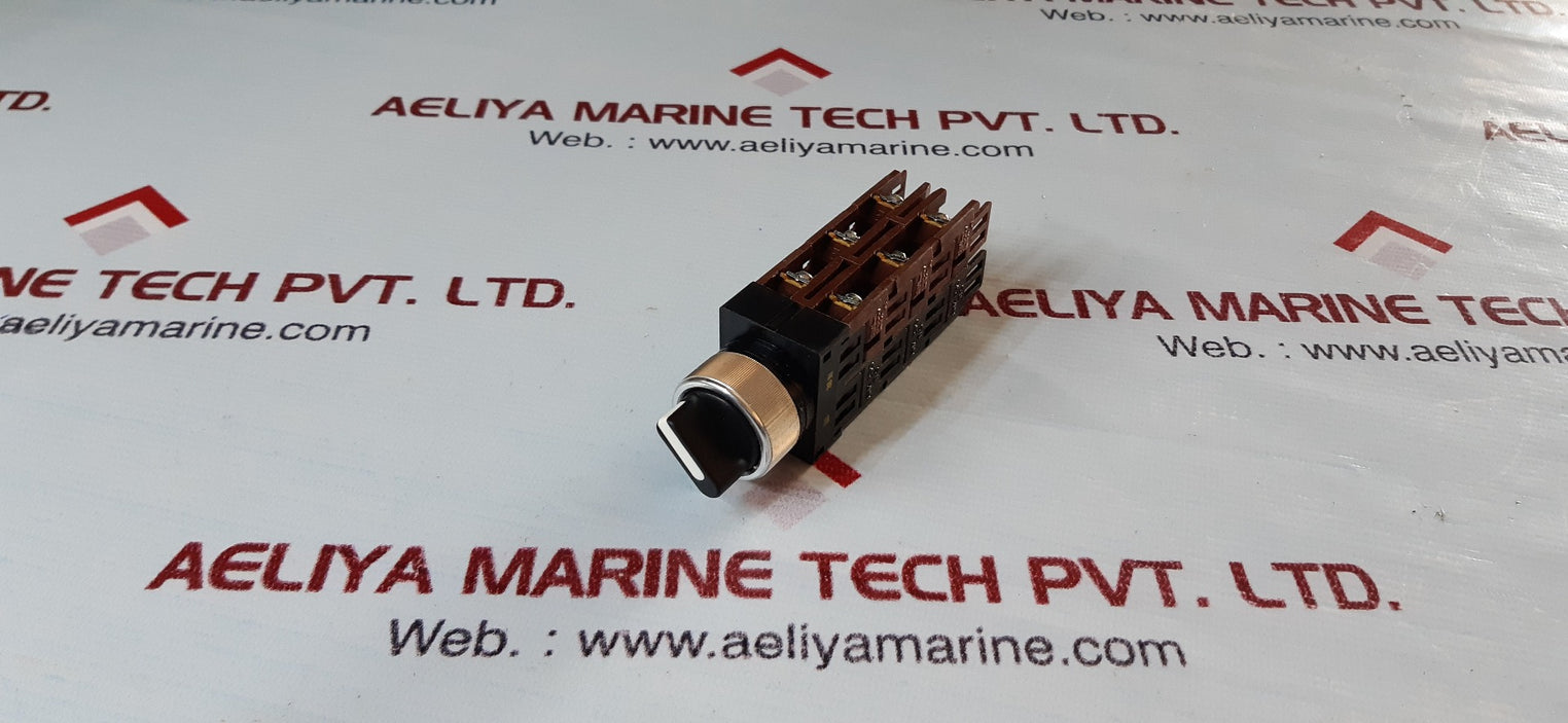 Fuji electric ah22-p3 command switch