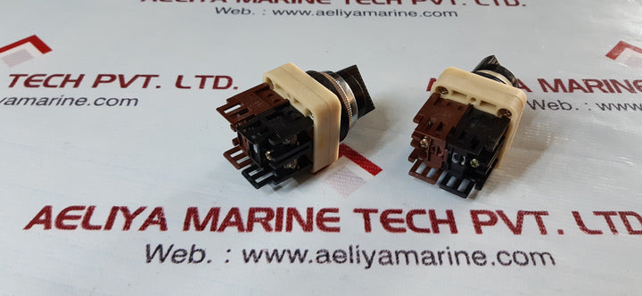 Lot of 3x Fuji electric ah30-p2 command switch