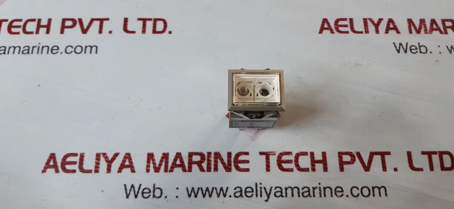 Fuji electric ag23-z command switch