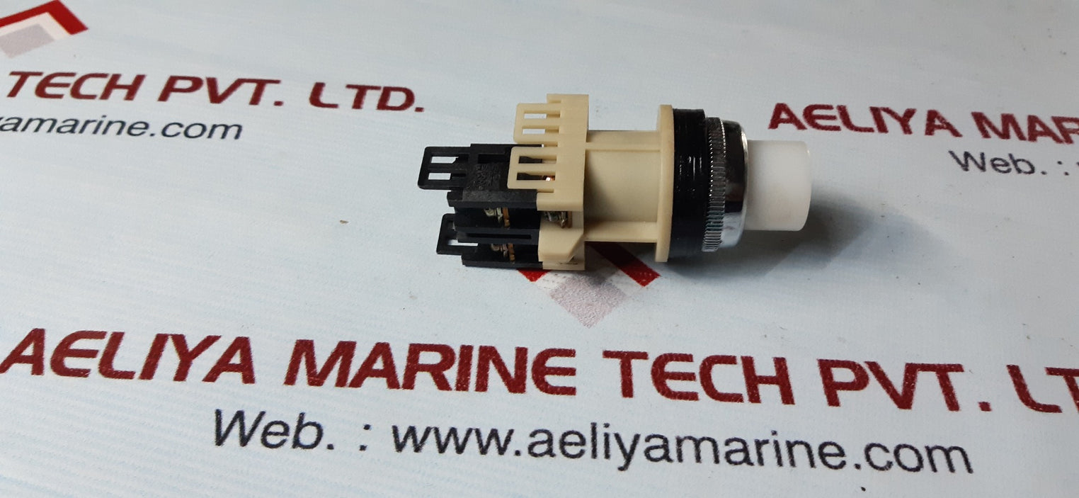 Fuji electric ah30-l push button