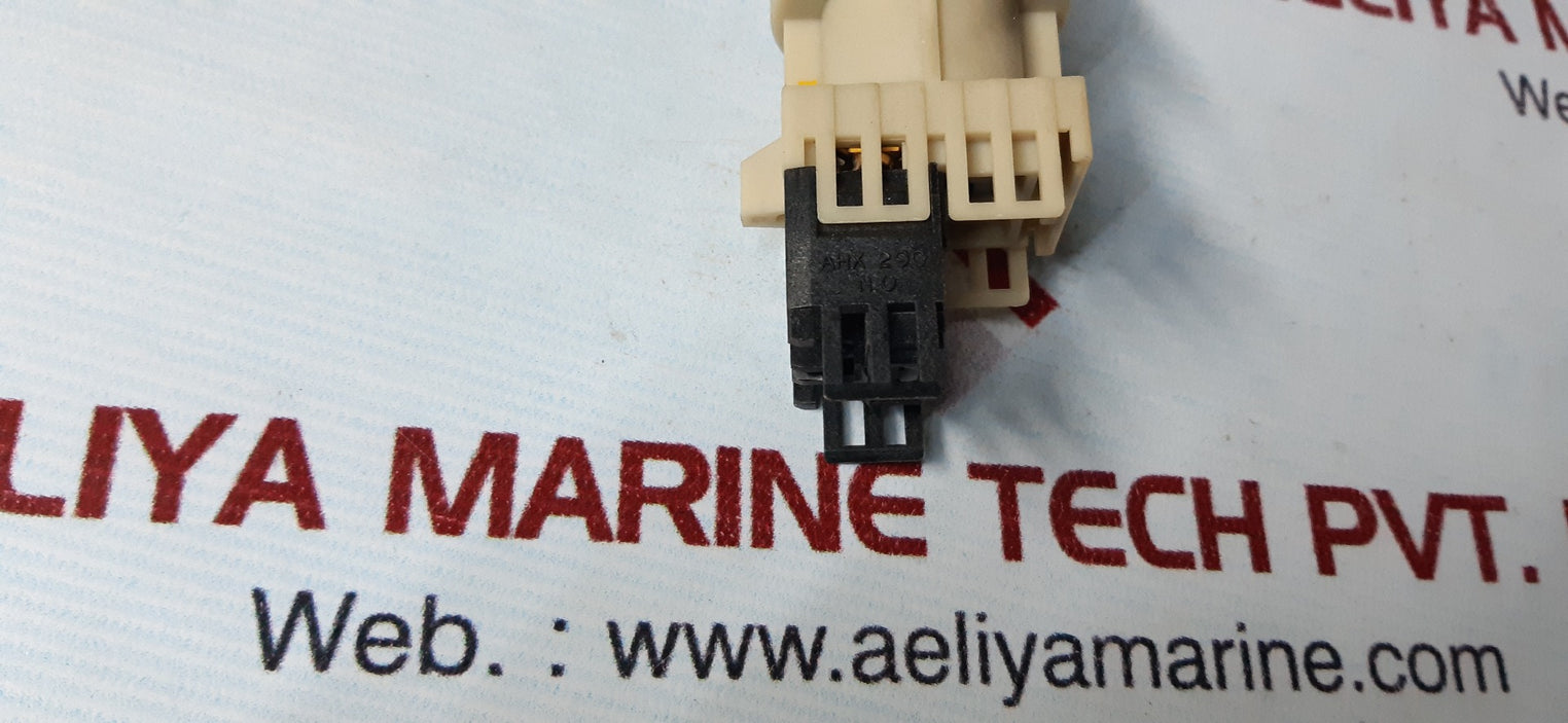 Fuji electric ah30-l push button