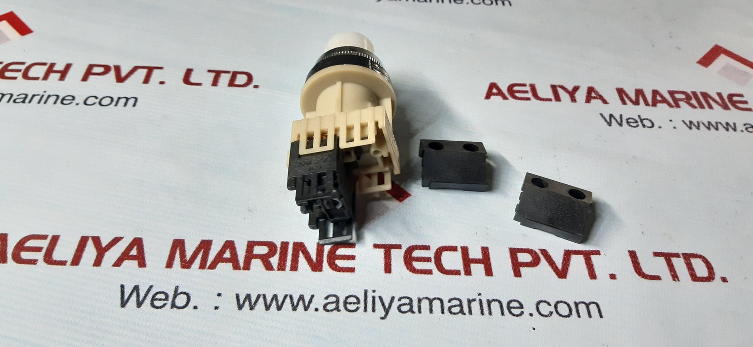 Fuji electric ah30-l push button