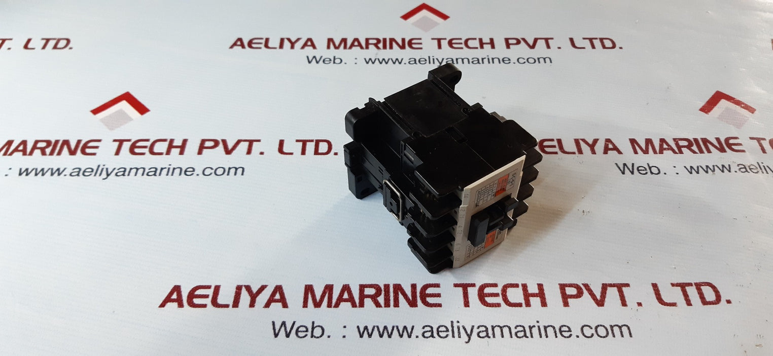 Fuji electric sc-5-1 4nc0h0 magnetic contactor