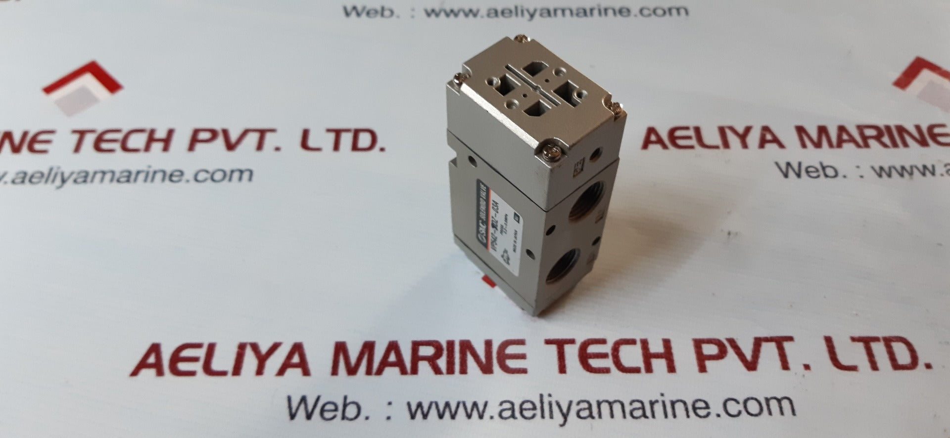 Smc vp542-7dz-03a pneumatics solenoid valve