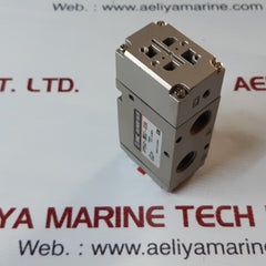 Smc vp542-7dz-03a pneumatics solenoid valve