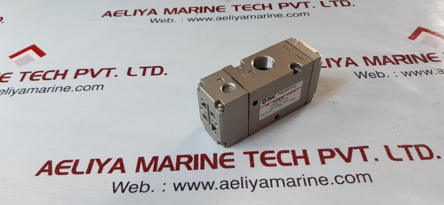 Smc vp542-7dz-03a pneumatics solenoid valve