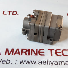 Smc positioner shuttle assembly
