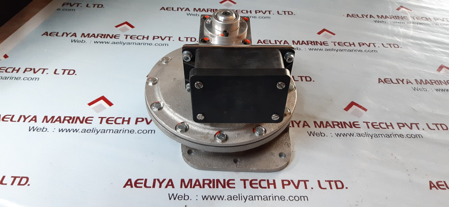 Crank case 8362040 crankcase pressure detector