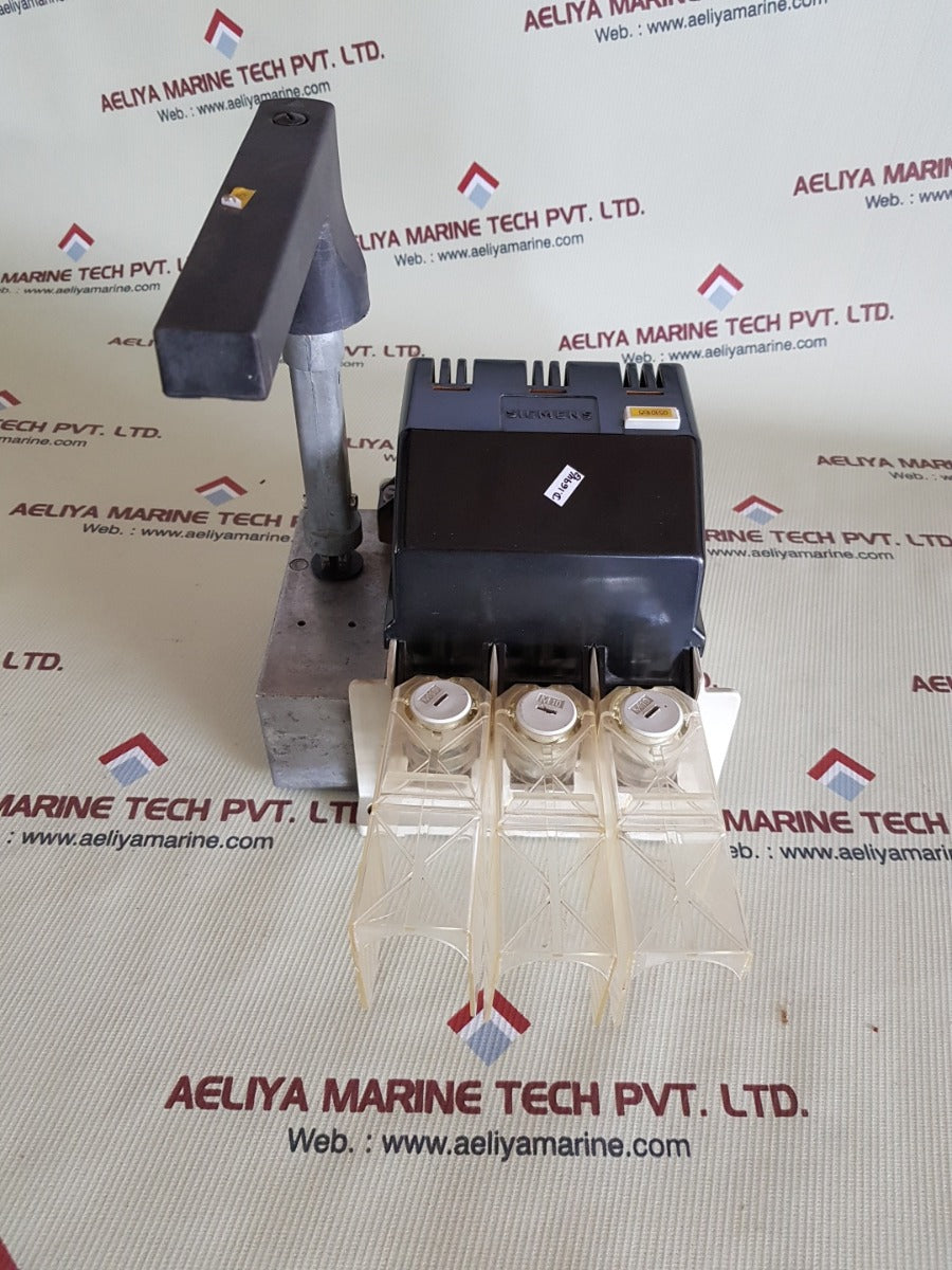 Siemens 3ke4230-0aa disconnector