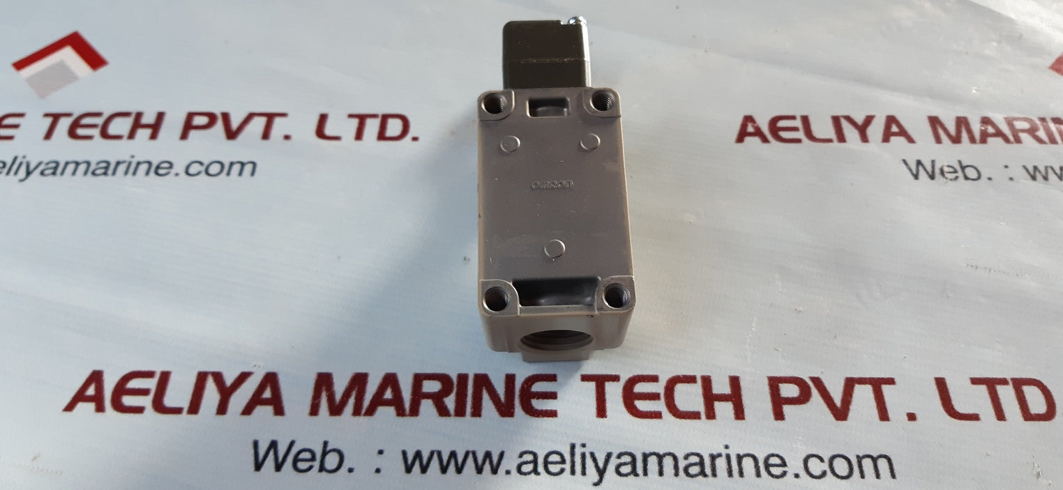 Omron wlca2-2n-n limit switch