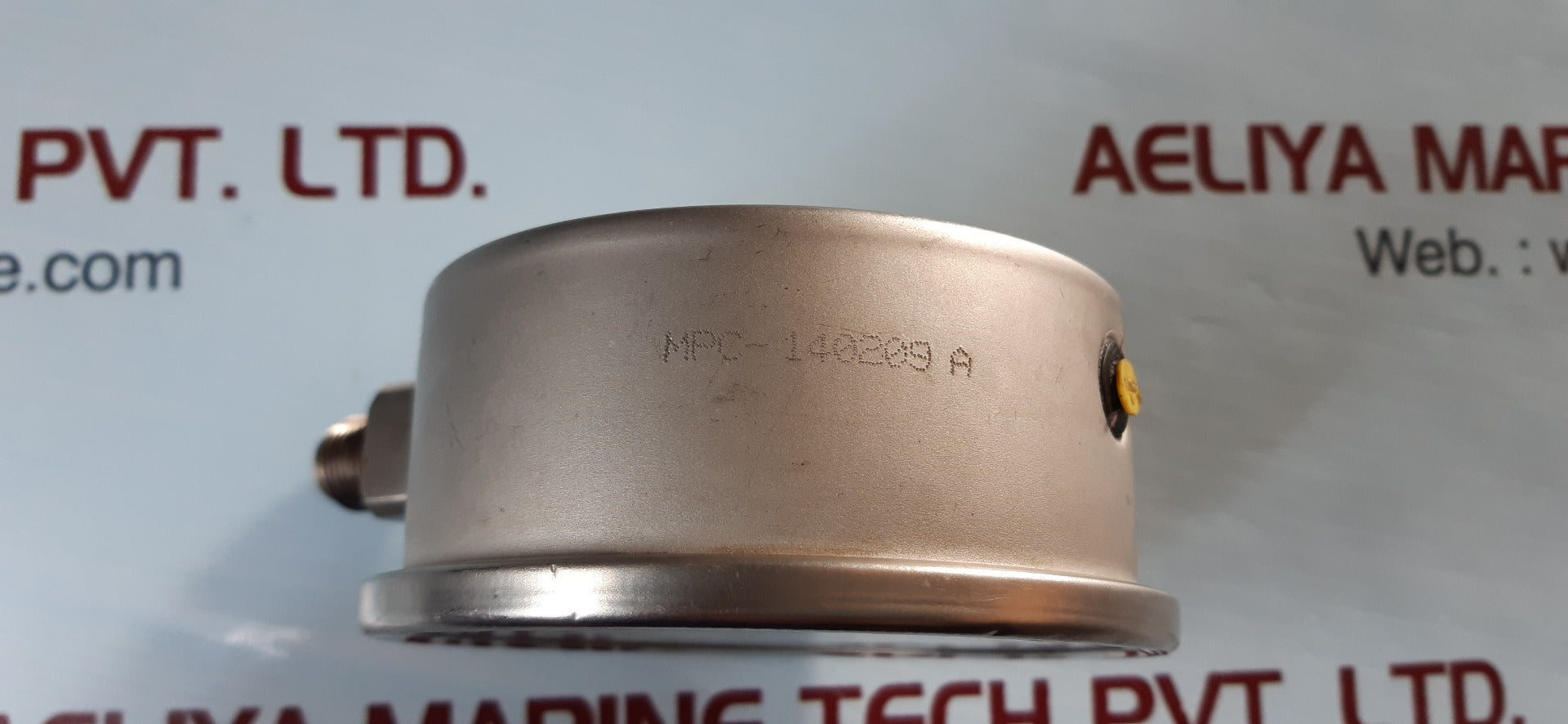 Micro en 837-1 pressure gauge 0-150psi