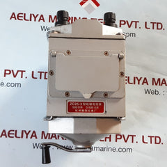 Hand crank insulation resistance meter tester megohmmeter zc25-3 500v