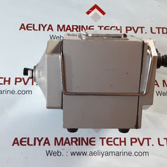 Hand crank insulation resistance meter tester megohmmeter zc25-3 500v