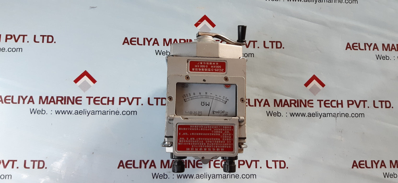 Hand crank insulation resistance meter tester megohmmeter zc25-3 500v
