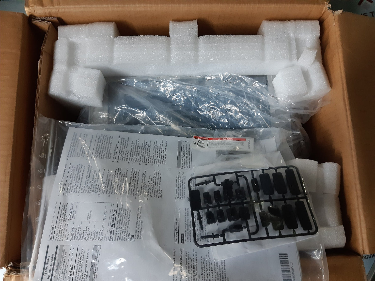 Pro-face ps4600-v1-1p-ce-a-2g-xp-shd-shd display