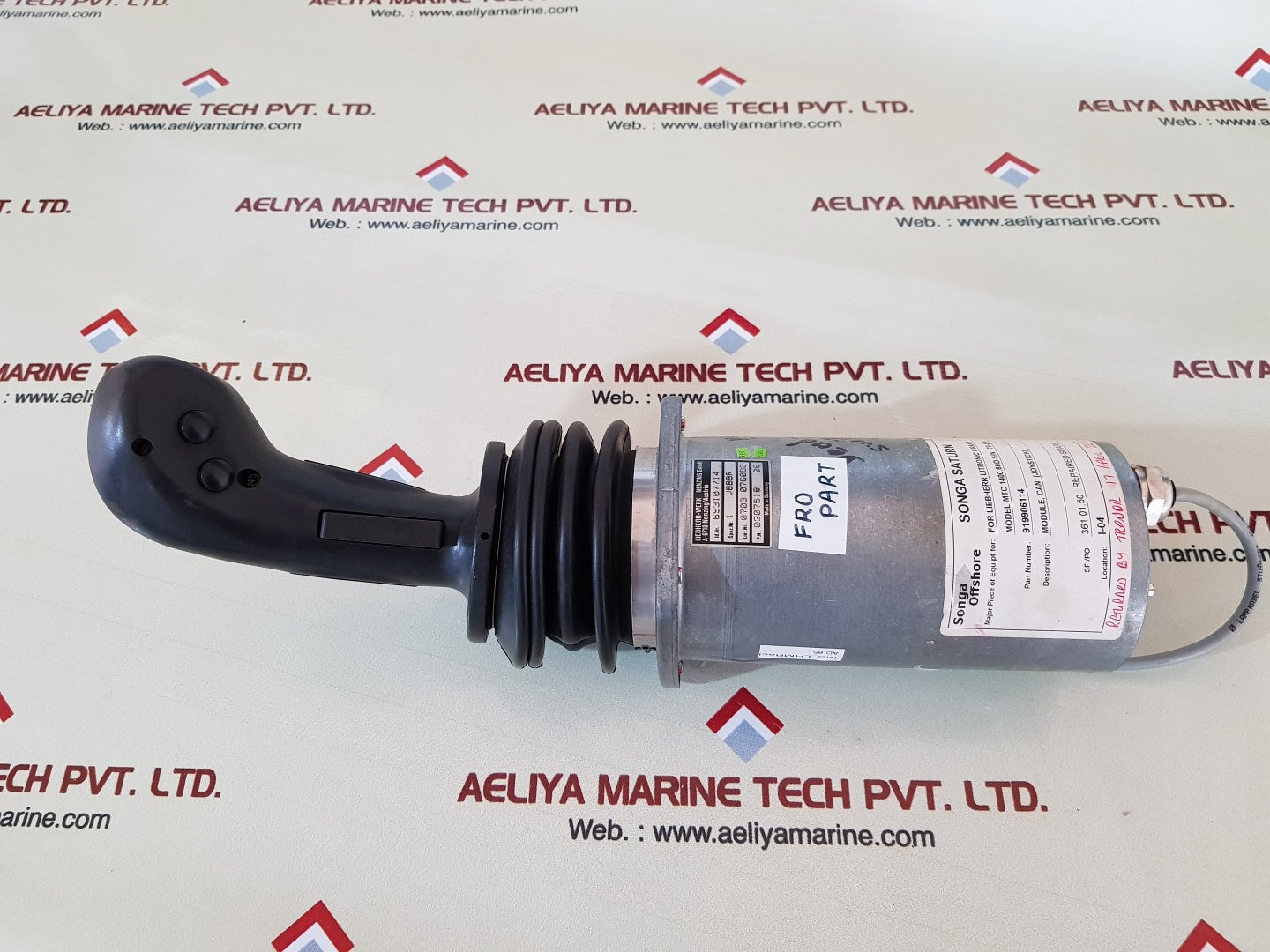 Liebherr-werk 693107714 joystick