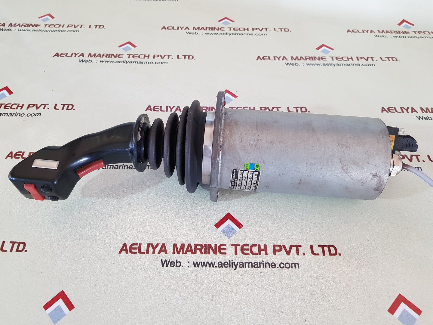 Liebherr-werk 6931 869 14 joystick