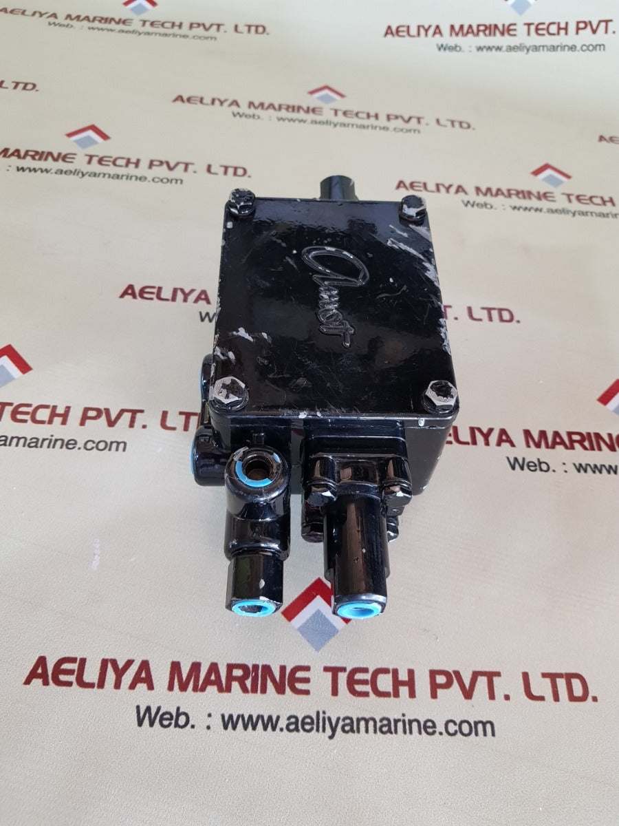 Amot 4064b62f-aaa differential sensing pressure valve