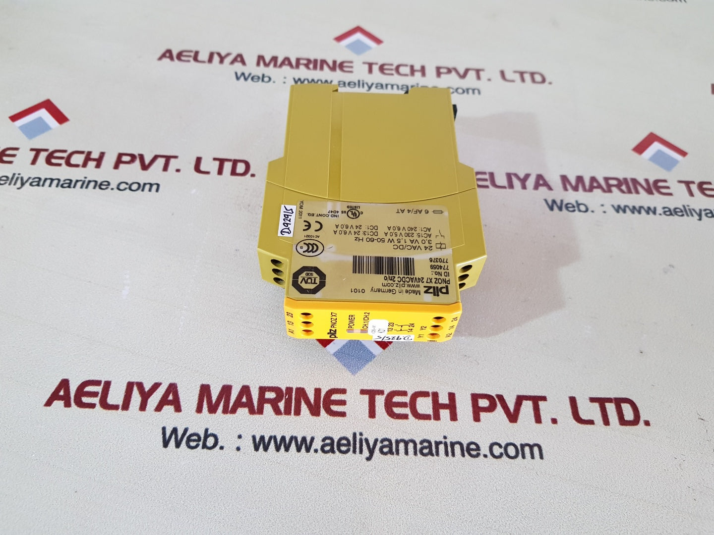 Pilz pnoz x7 24vacdc 2n/o safety relay 774059