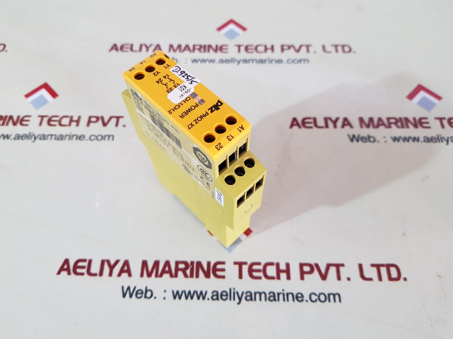 Pilz pnoz x7 24vacdc 2n/o safety relay 774059