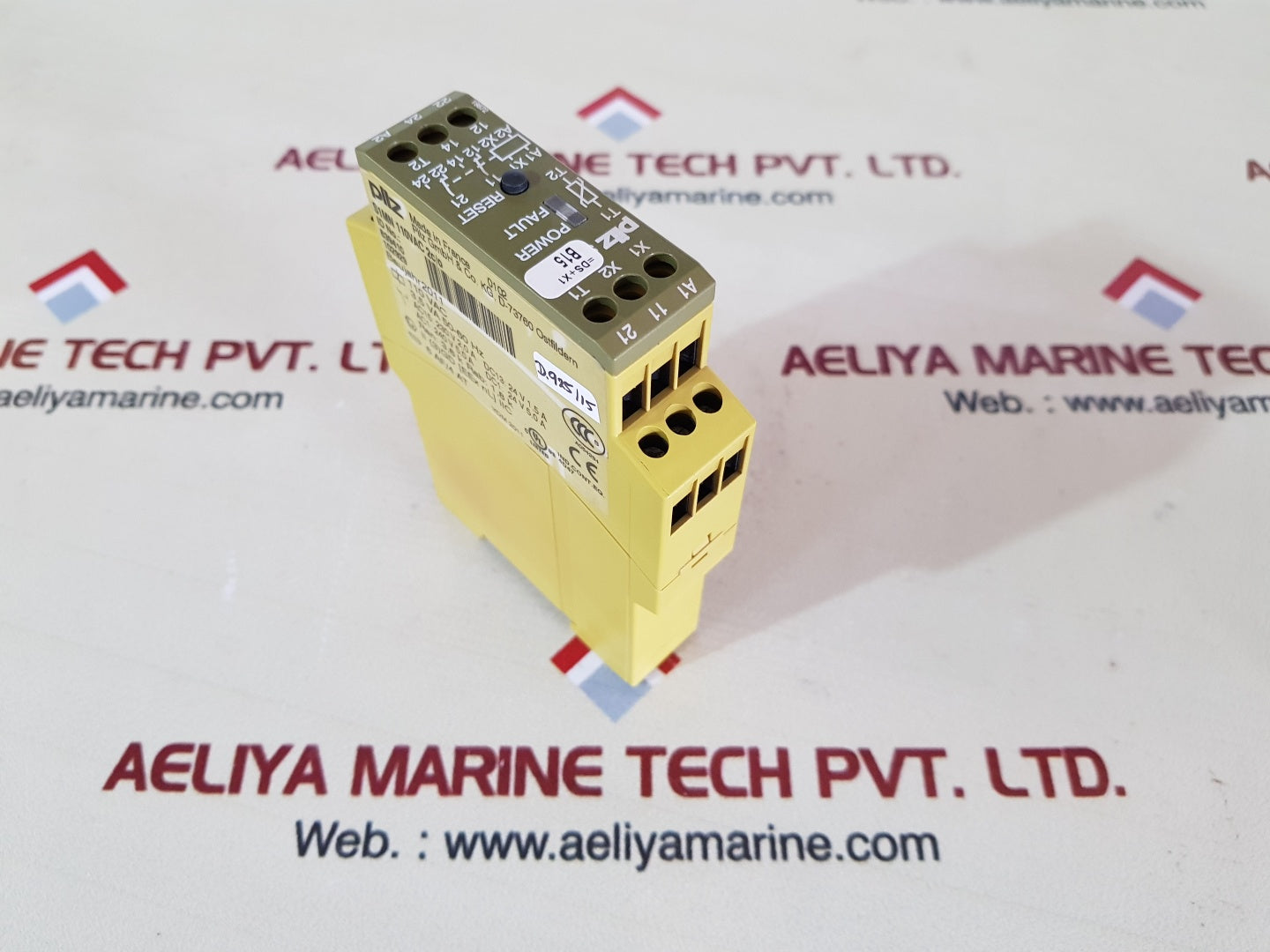 Pilz S1Mn 110Vac 2C/O Electronic Protection Relays 839410 102929