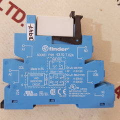 Finder 93.02.7.024 relay socket