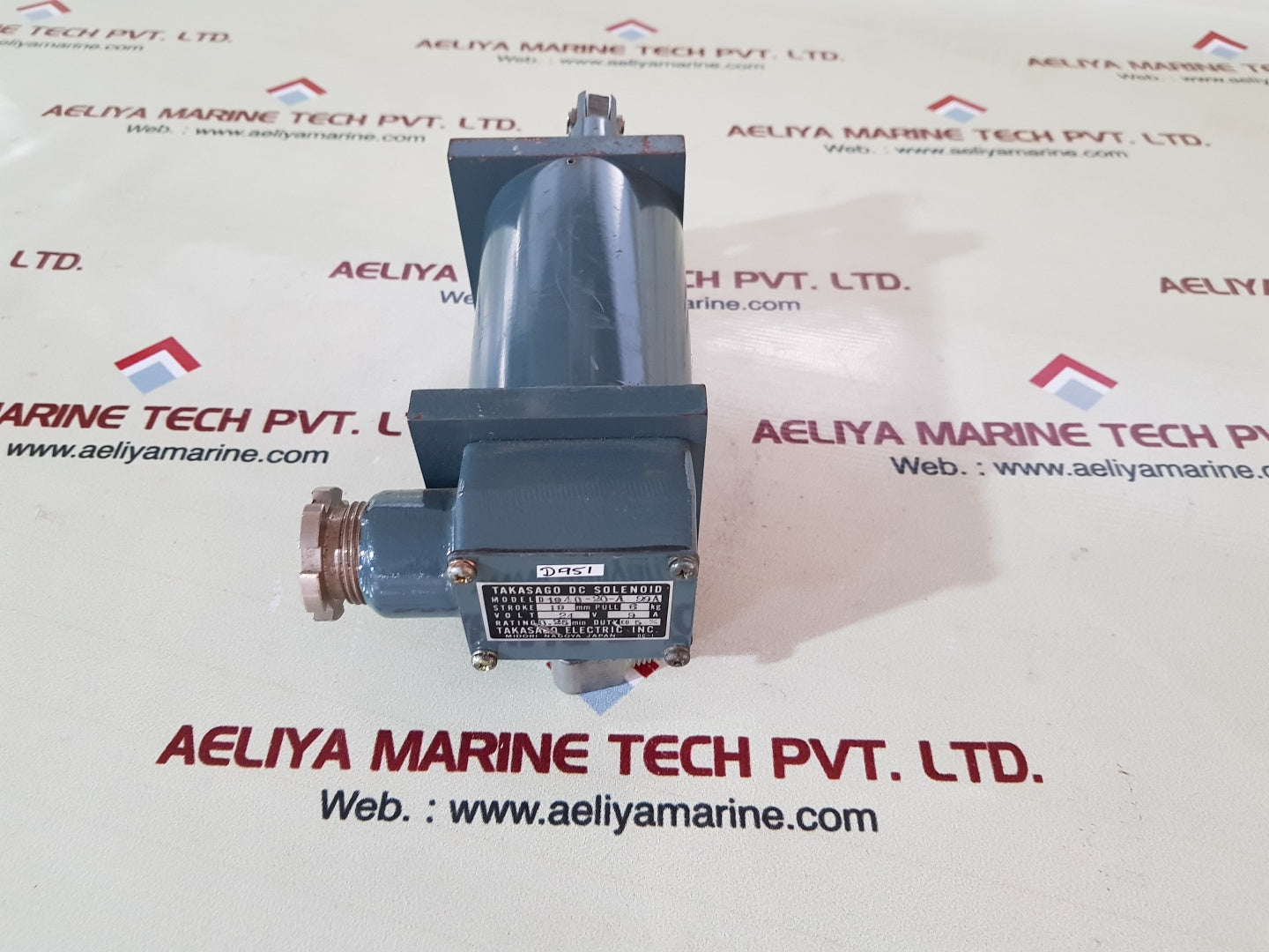 Takasago electric d-1940-20-a 99a dc solenoid