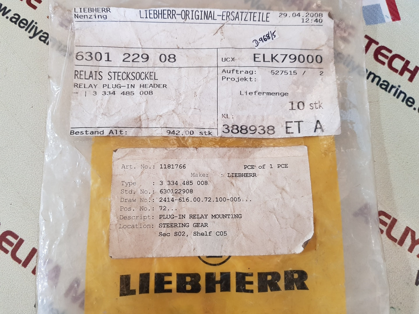 Liebherr 3334485008 relay socket