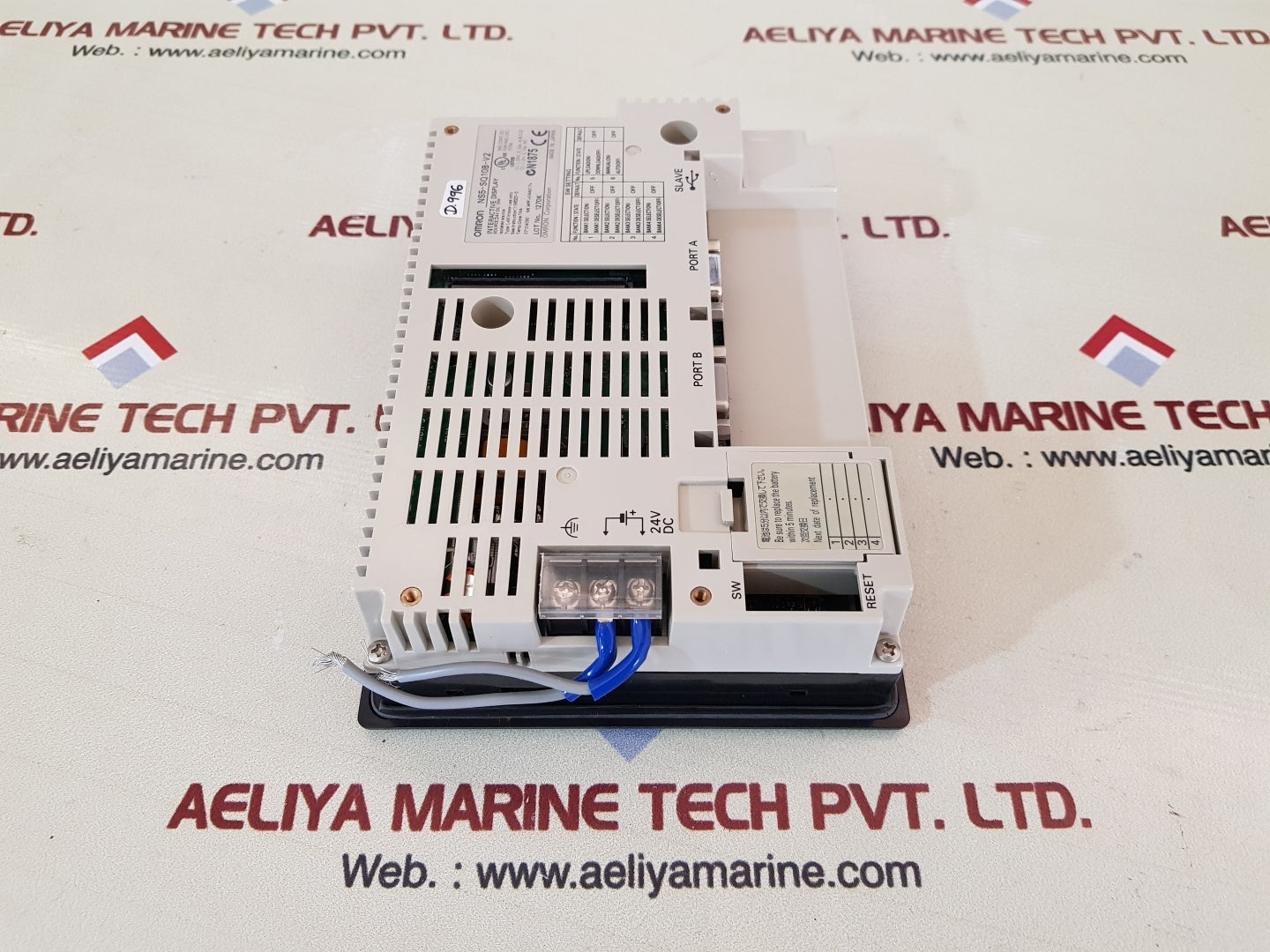Omron ns5-sq10b-v2 interactive display 24v 15w