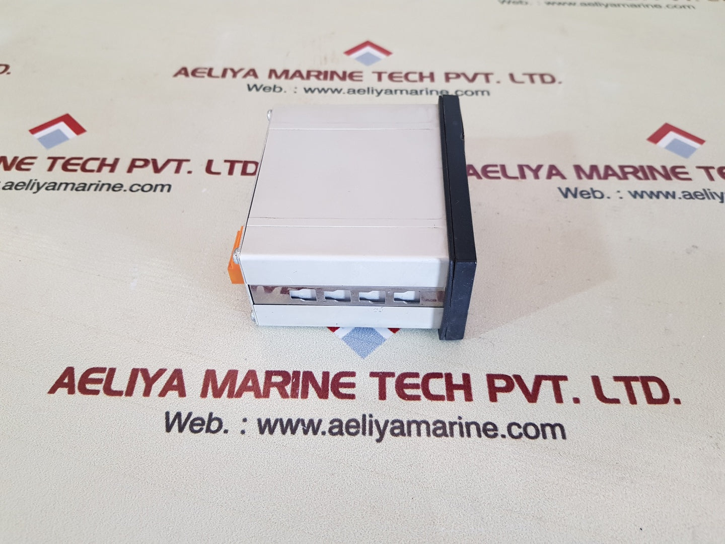 Beka ba527c 4 1/2 digit indicator