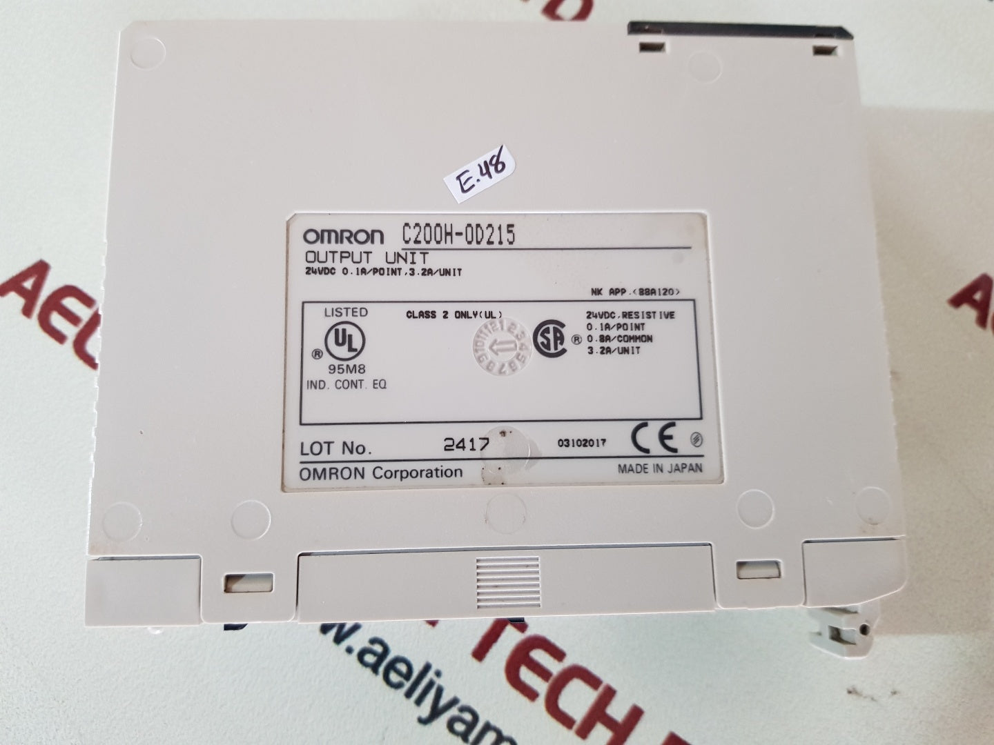 Omron c200h-0d215 output unit 24vdc 0.1a/point,3.2a/unit
