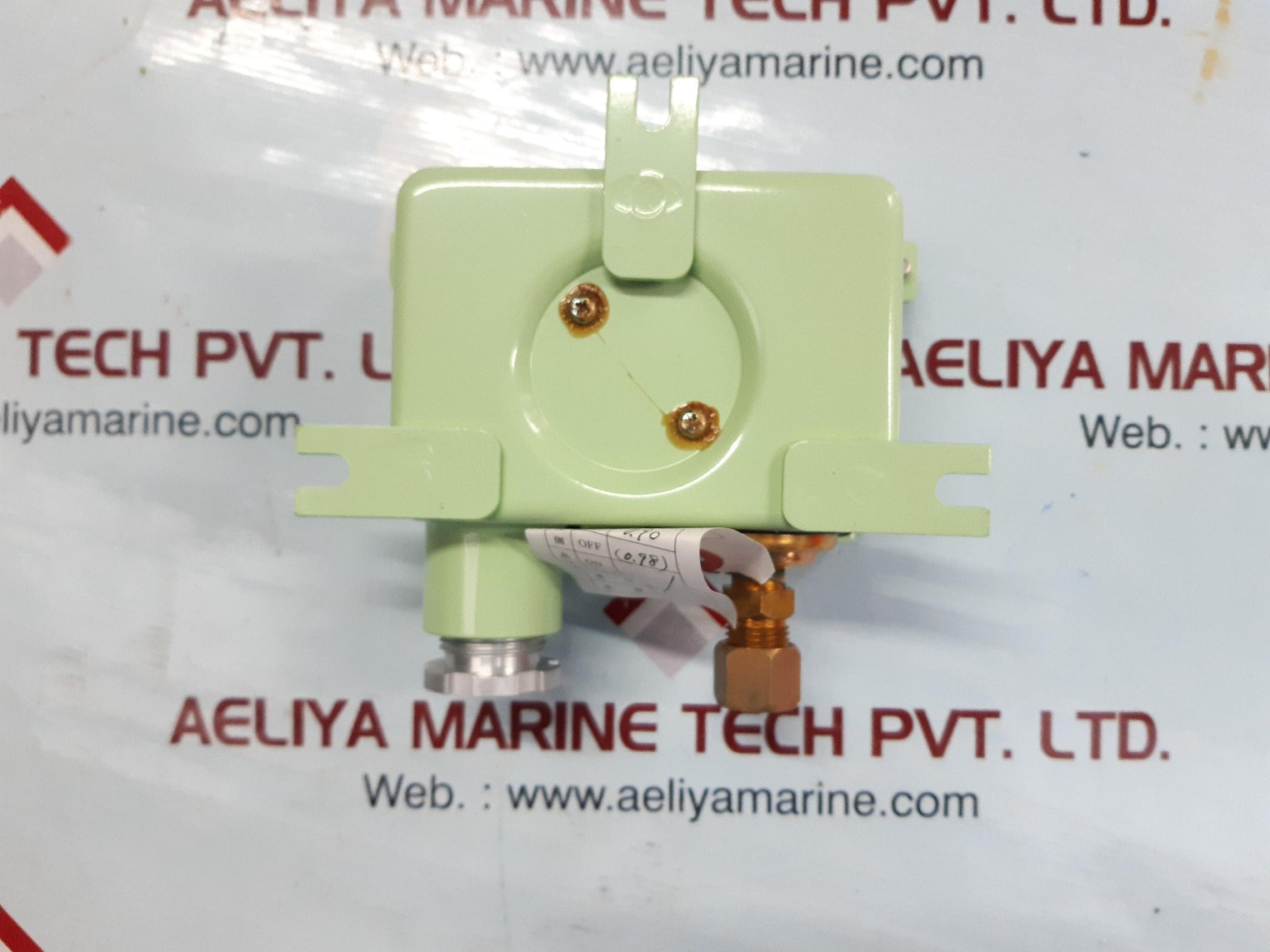 Saginomiya fns-c102wkq pressure conrols switch range -20 cmhg~2 kgf/cm2