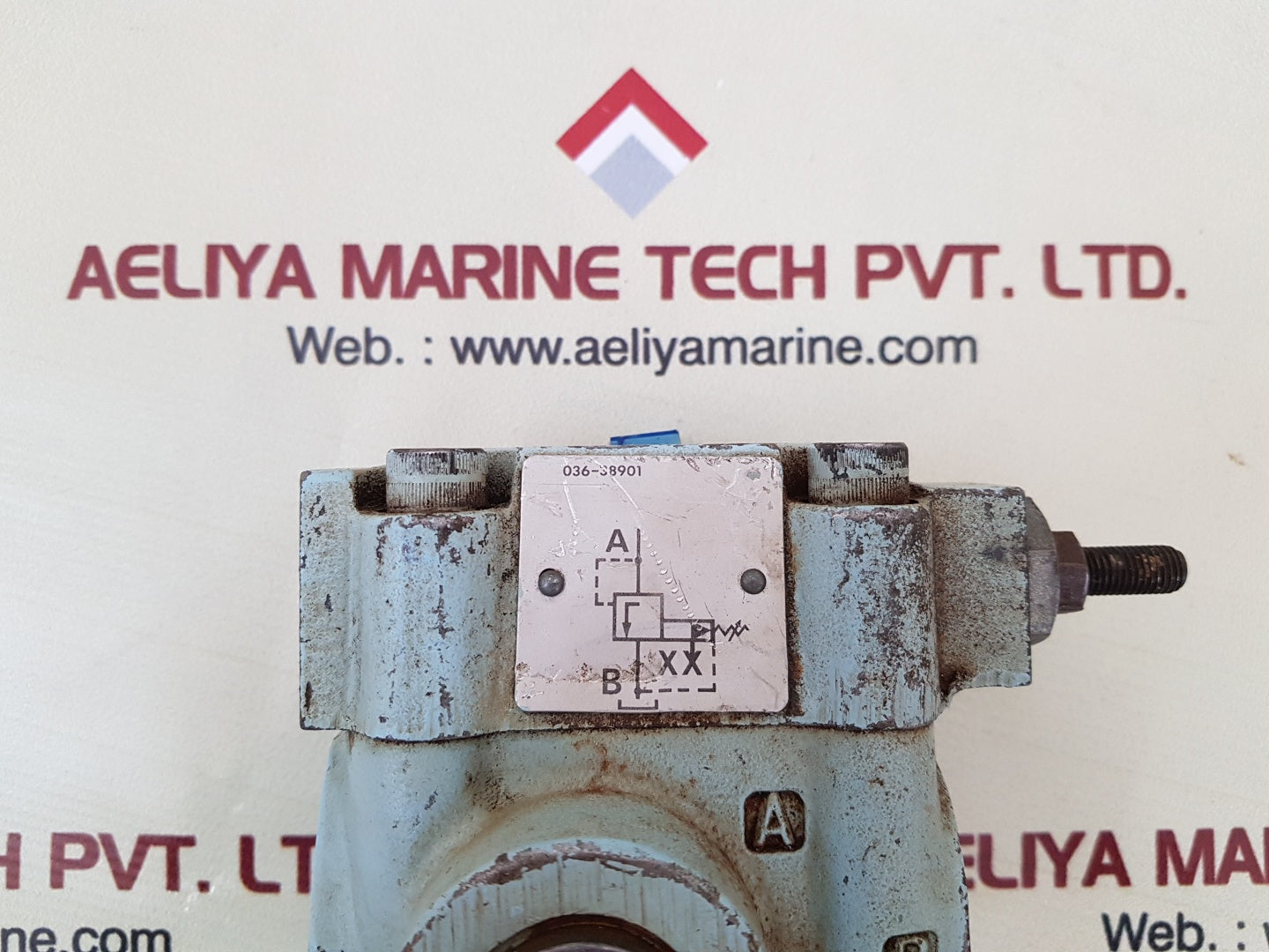 Hagglunds Denison r4v03-563-30-a1 hydraulic valve