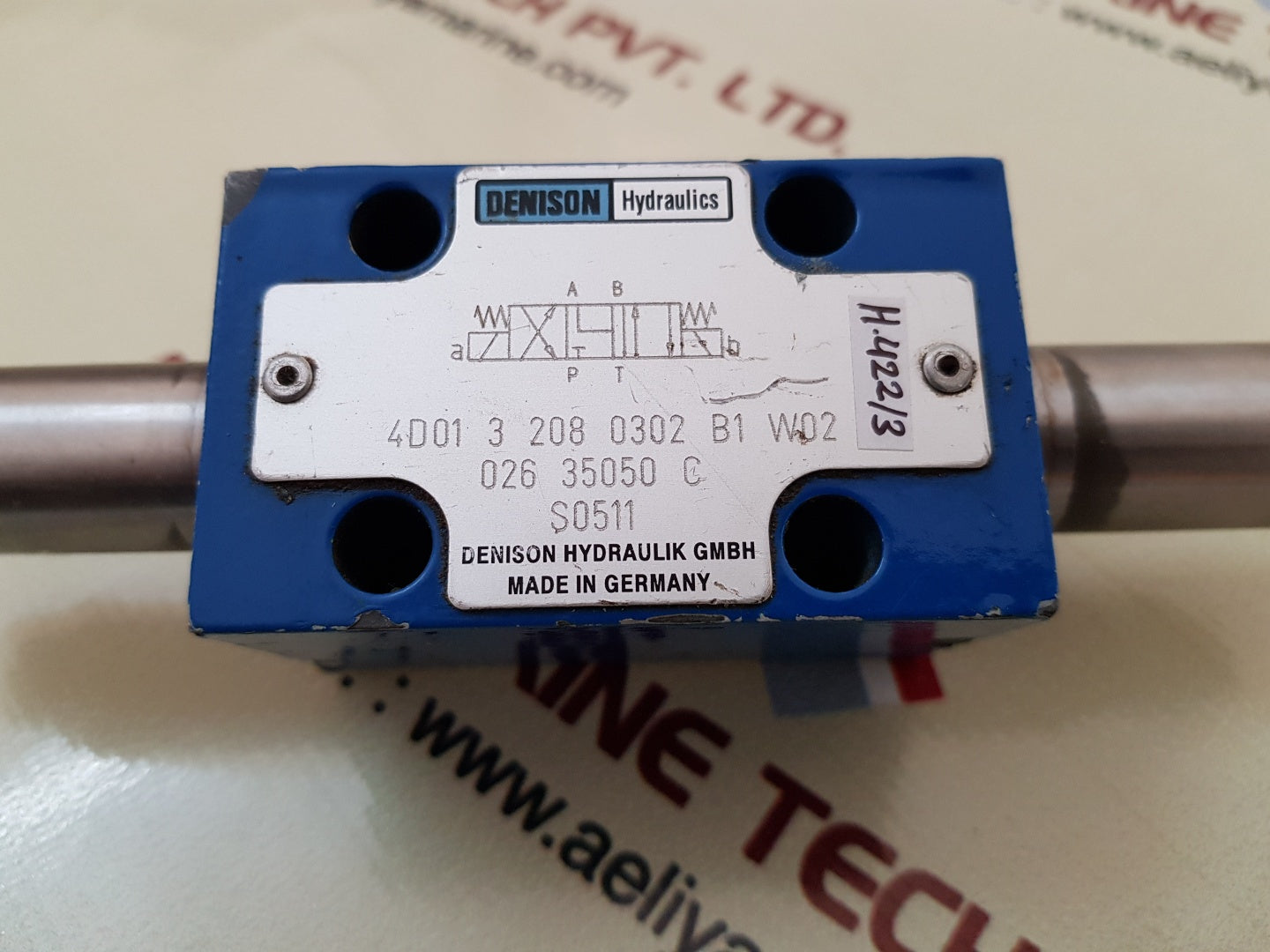 Denison hydraulics 4d01 3 208 0302 b1 w02 solenoid valve 026 35050 c ( s0511 )