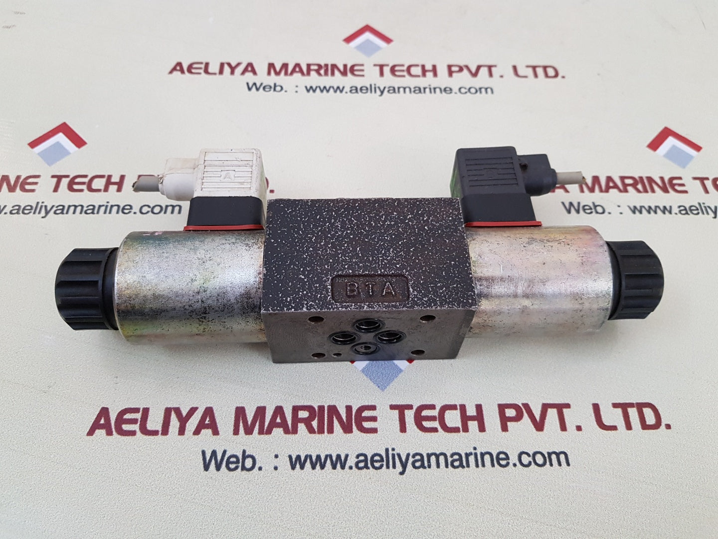 Parker d1vw20dnjw76 hydraulic directional control valve