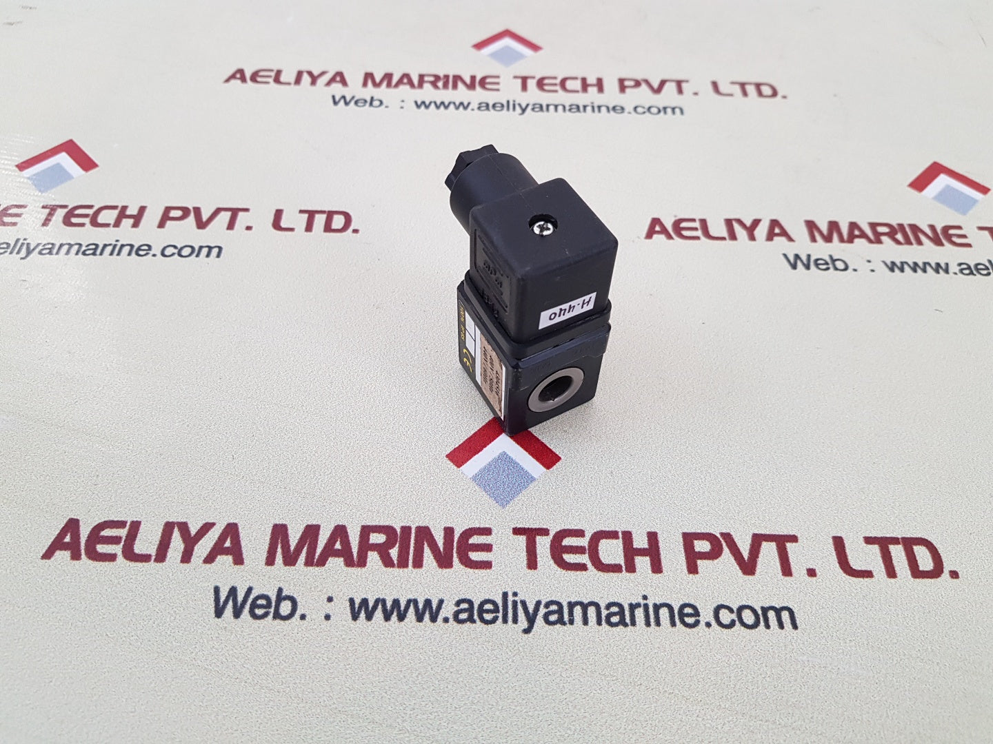 Mpm b-12 solenoid coil plug