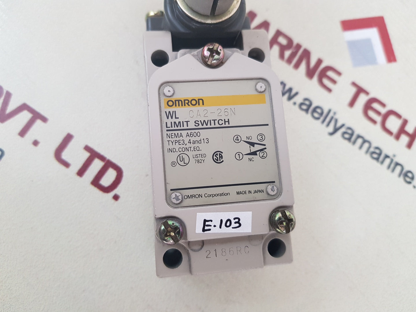 Omron wlca2-26n limit switch