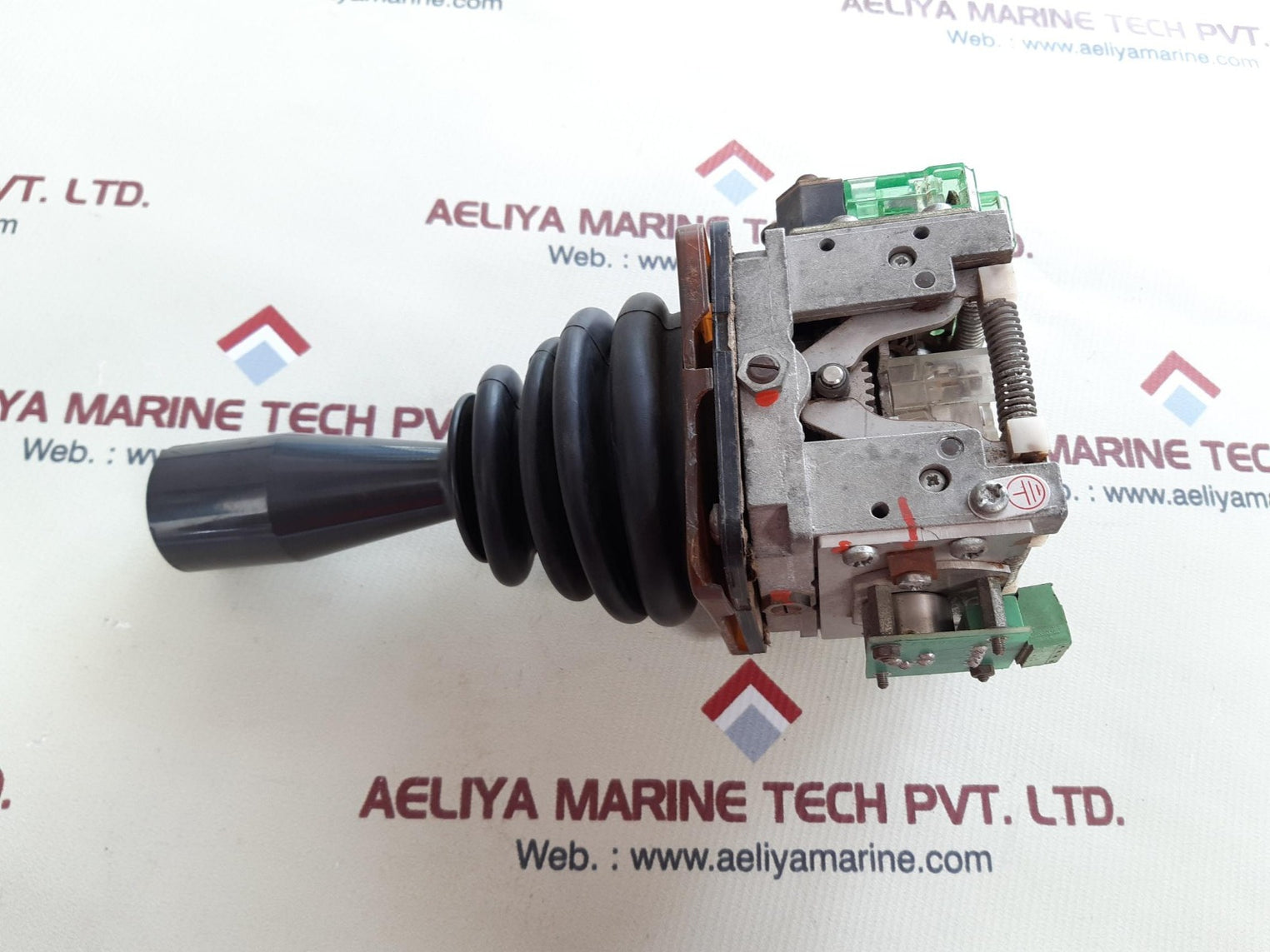 Spohn & burkhardt vns011f18vrh crane joystick