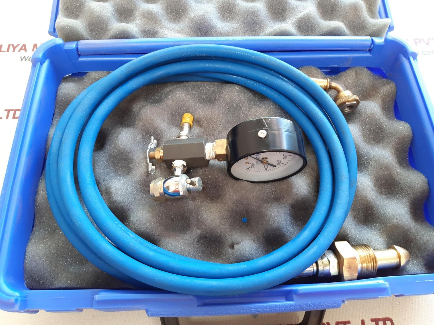 Oilair 0 to 3000psi accumulator charging kit